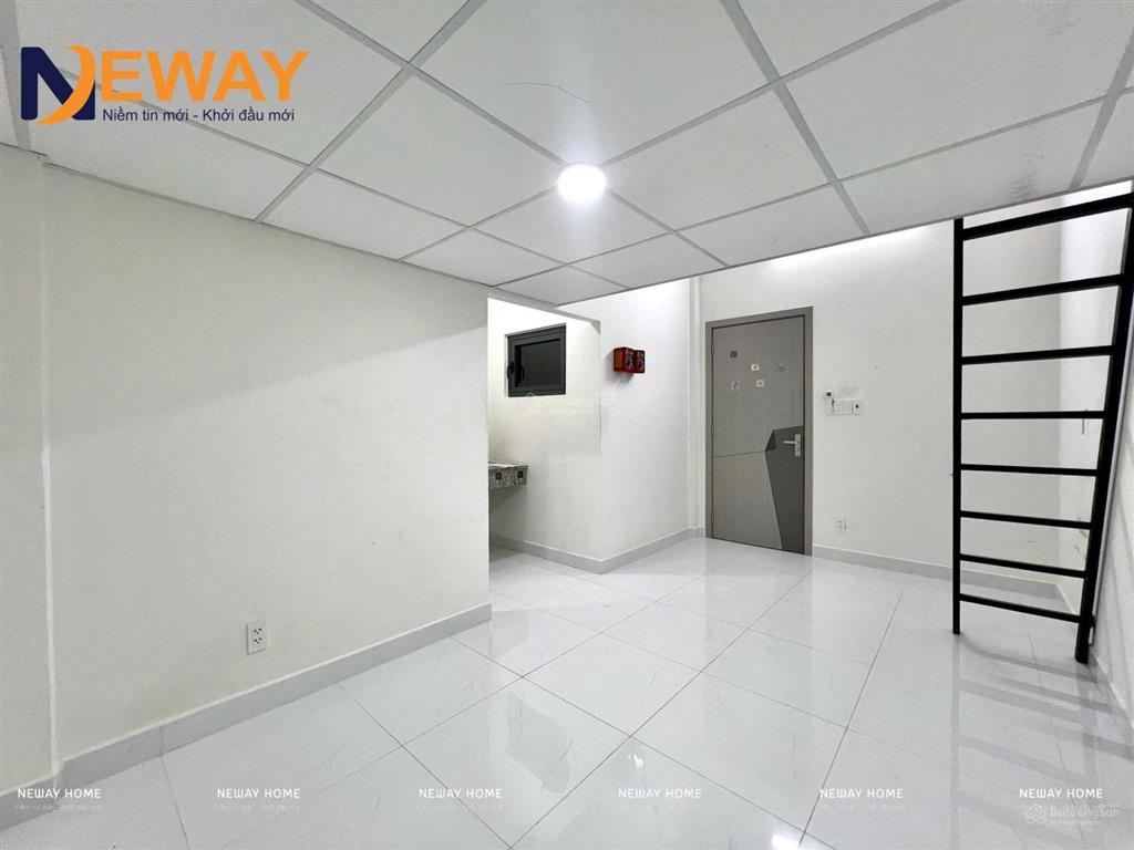 Phòng trọ có gác sẵn máy lạnh, giá rẻ giờ giấc tự do, có máy giặt chung, sạch sẽ, an ninh