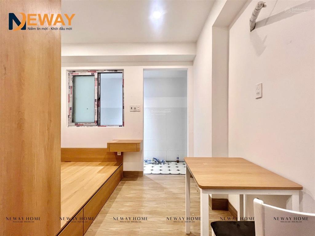 Studio full nội thất đang set up ngay công viên làng hoa  phù hợp ở 12 người, tone gỗ sang trọng