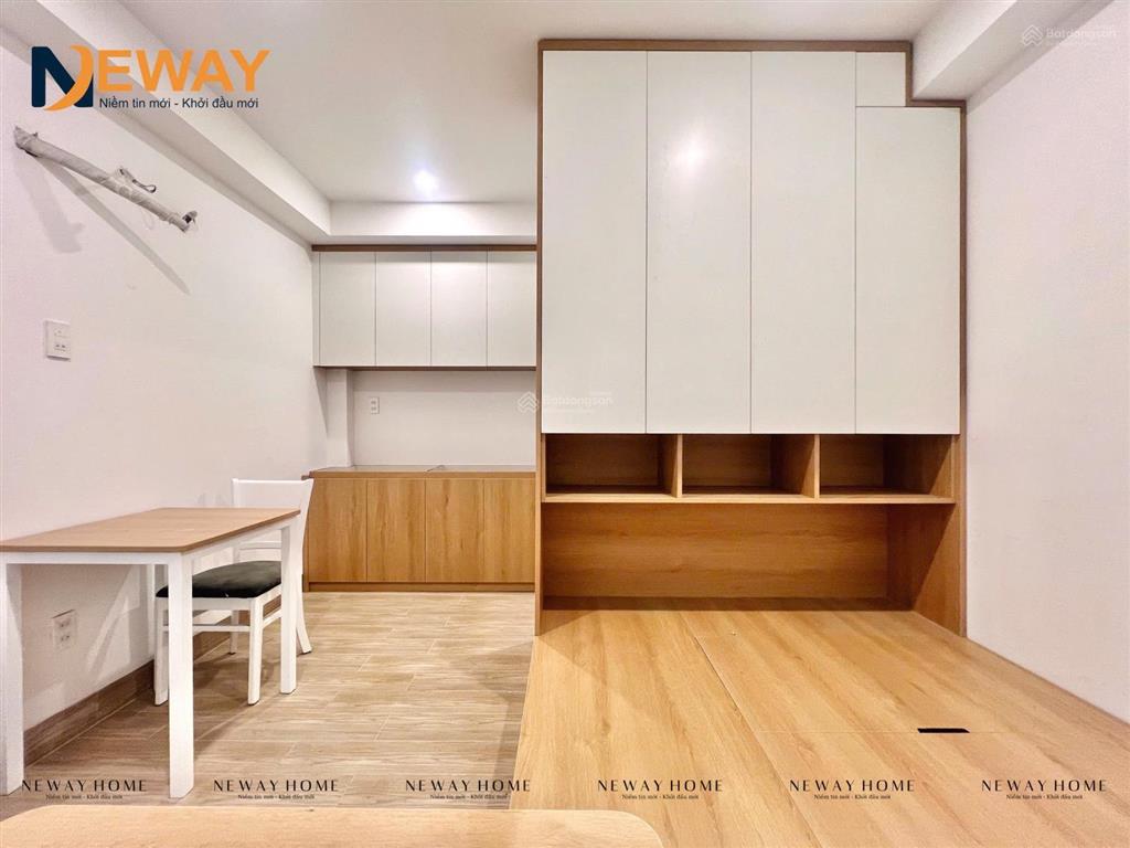 Studio full nội thất đang set up ngay công viên làng hoa  phù hợp ở 12 người, tone gỗ sang trọng