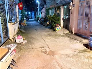 Bán nhà hxh bình chiểu, p. tam bình(bình chiểu cũ), dt 70m2 ngang 5m, giá chỉ 3.85 tỷ