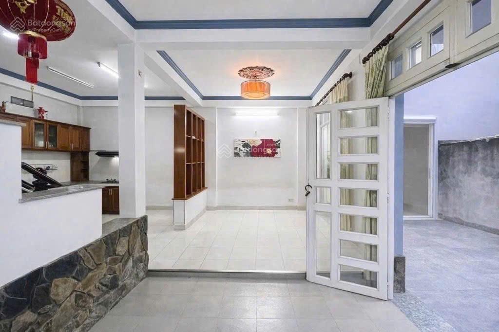 Nhà riêng đường linh trung,diện tích 51m2 btct 3 tầng, giá chỉ 4,65 tỷ