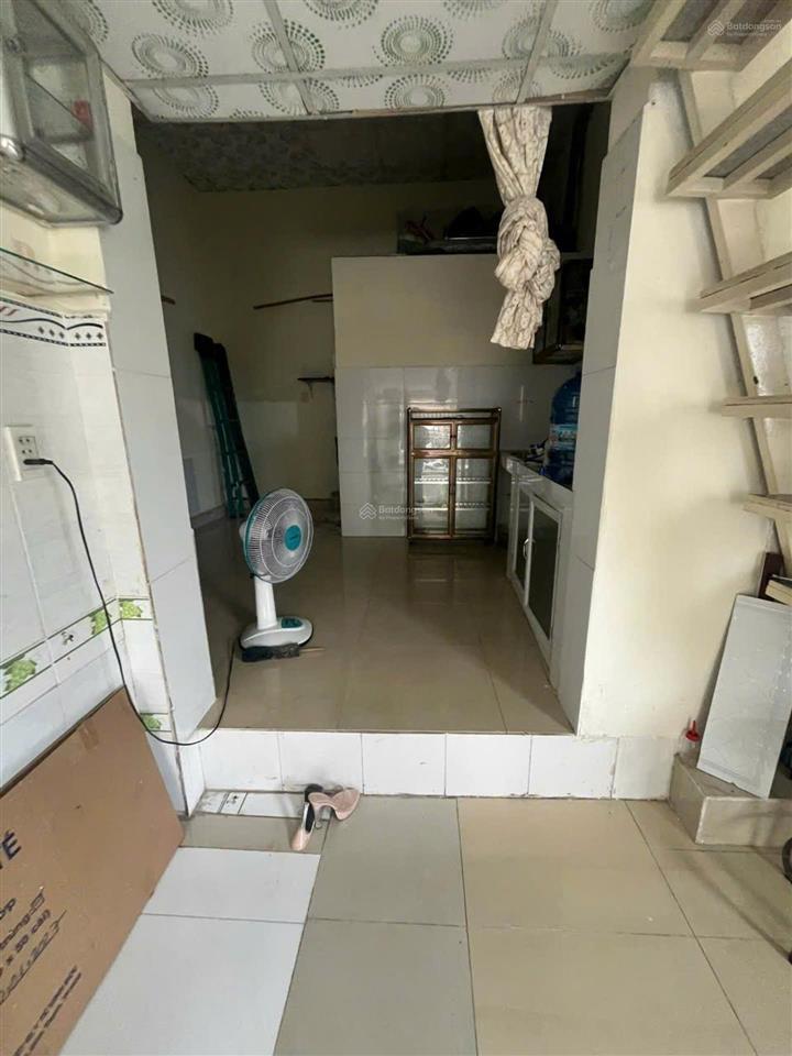 Bán nhà hẻm ô tô tránh sát cầu vượt linh xuân, thủ đức, diện tích 39m2, giá 3 tỷ