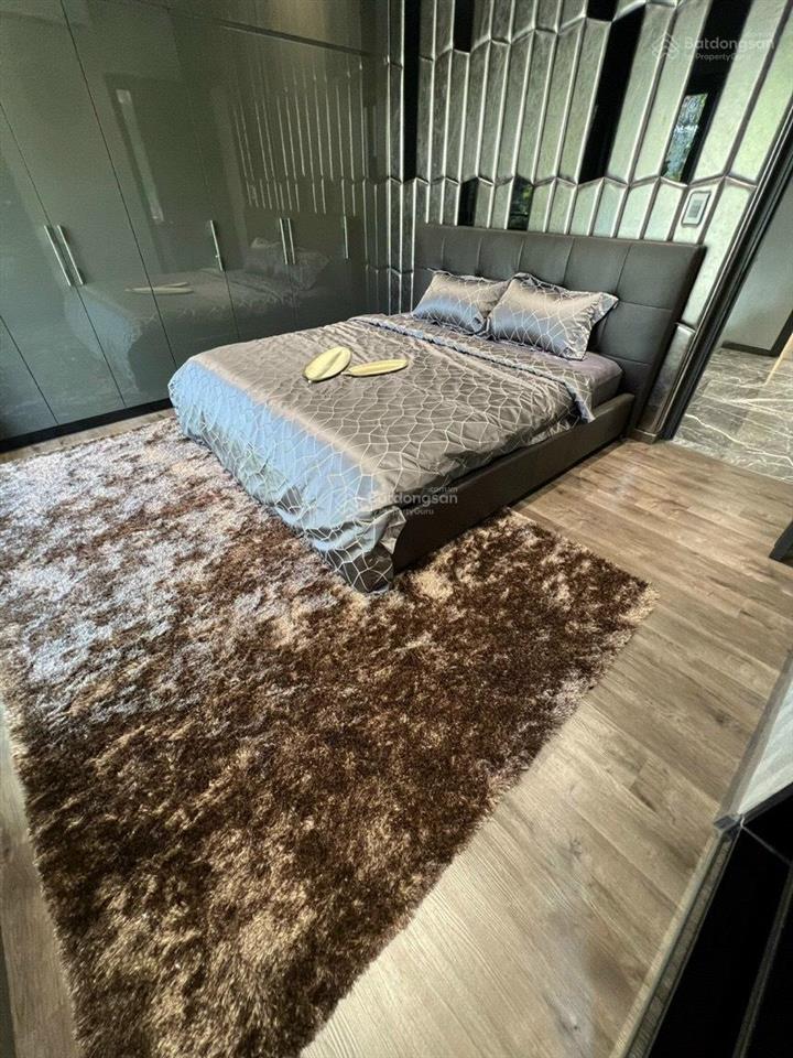 Cho thuê biệt thự liên kếsongđơn lậpnhà phốphú mỹ hưng. giá siêu tốt chỉ từ 38 triệu. em luân