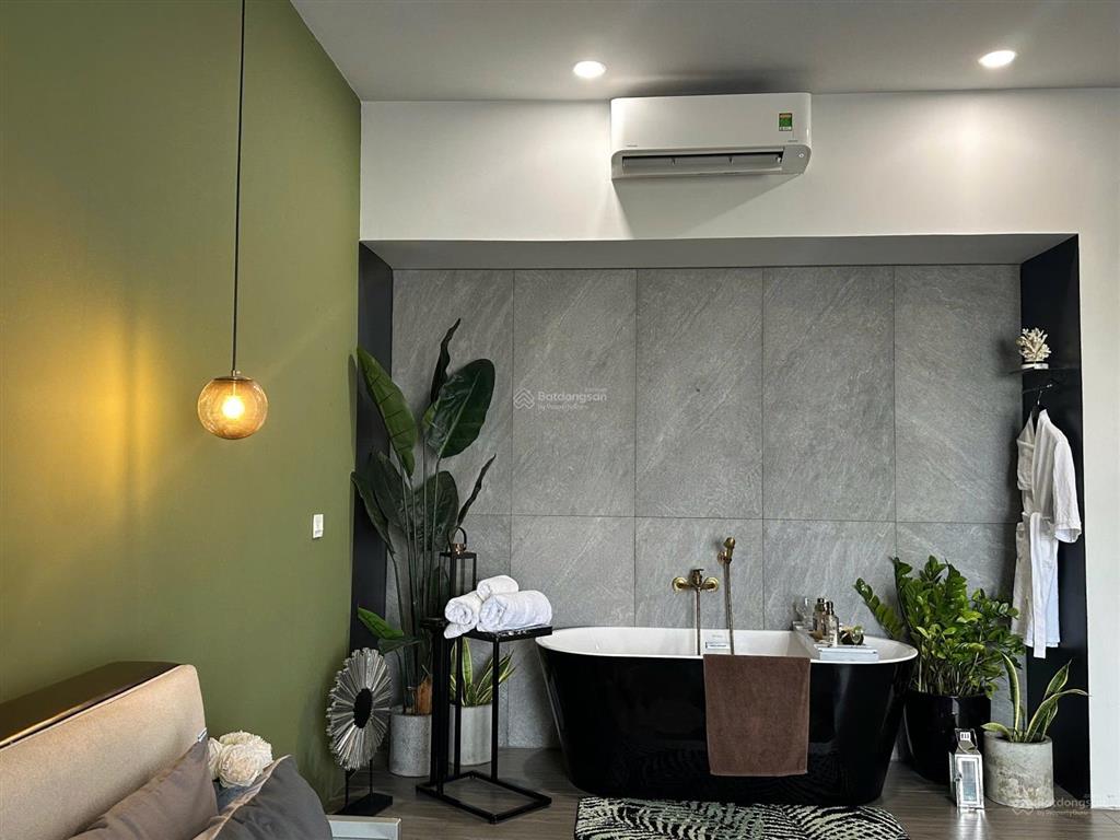Tôi cần cho thuê căn officetel c/c sunrise city view full nội thất.  0909 992 ***