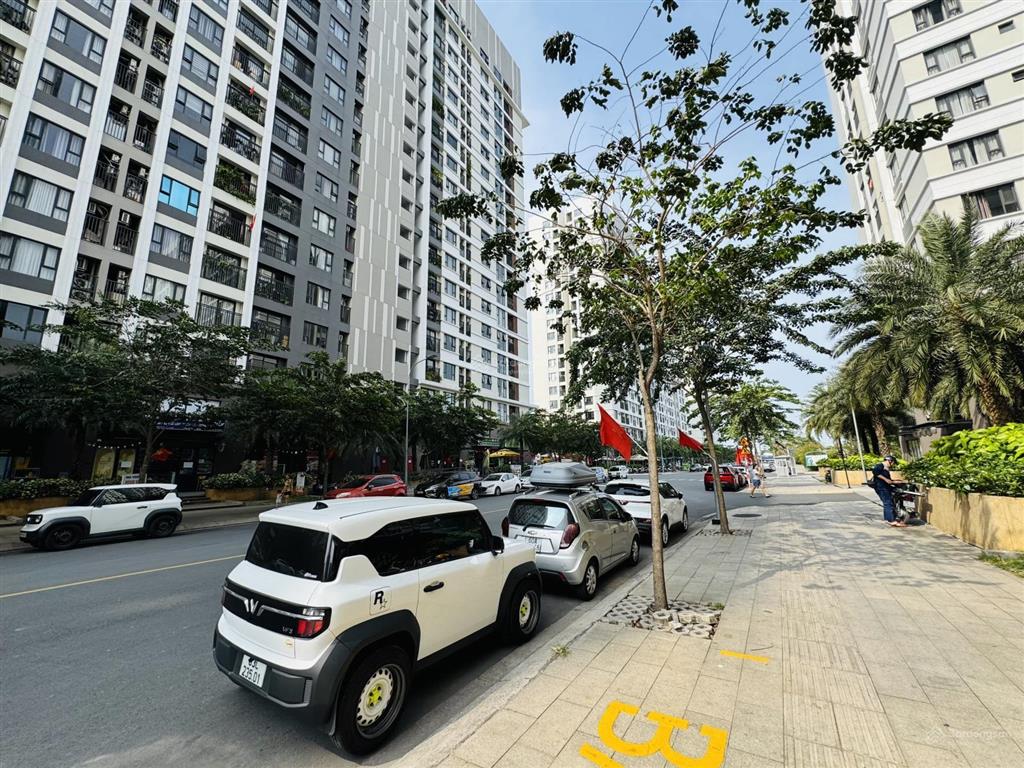 Bán shophouse 259m2 tại picity high park q12  trệt, lầu có sân thượng  13,5 tỷ  sổ hồng riêng