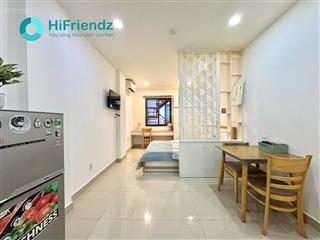 Cho thuê phòng studio vách ngăn bếp full nội thất  thang máy , hầm xe bảo vệ sát quận 5 , quận 1