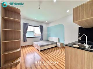 Stdio siêu hiếm rộng 30m2 full nội thất, cửa sổ trời gần nhà thờ nam hải, cầu chánh hưng