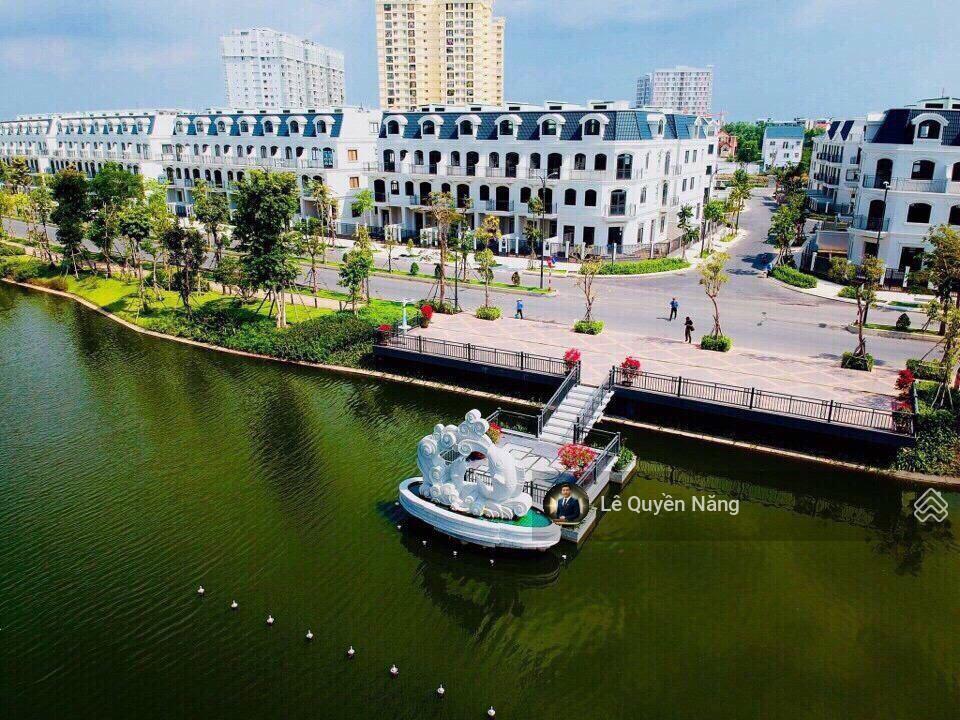Chính chủ gửi bán gấp nhà phố lakeview city quận 2, mặt tiền 6m giá 17.5 tỷ thương lượng nhẹ