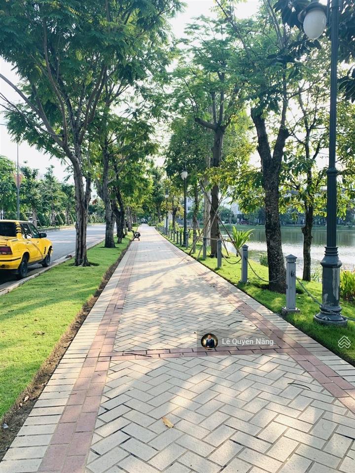 Bán gấp shophouse trục chính lakeview city  5x20m, chỉ 22.95 tỷ đã hoàn thiện. sản phẩm khan hiếm