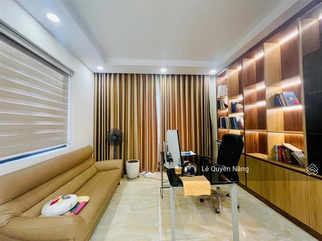 40 triệu/tháng nhà phố lakeview city ngang 6m  hướng nam mát mẻ full nội thất vào ở ngay