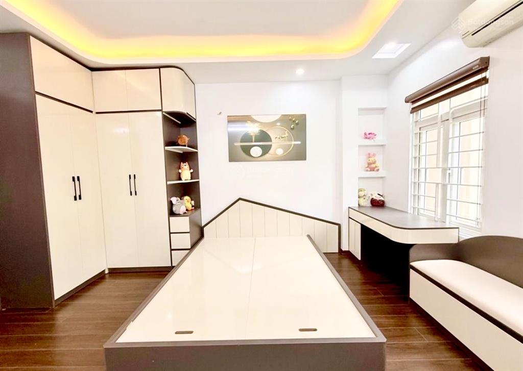 Giảm chào nhà bằng liệt linh đàm 7 tỷ 33 m tặng nội thất tiền tỷ mới đẹp chỉ việc xách vali vào ở