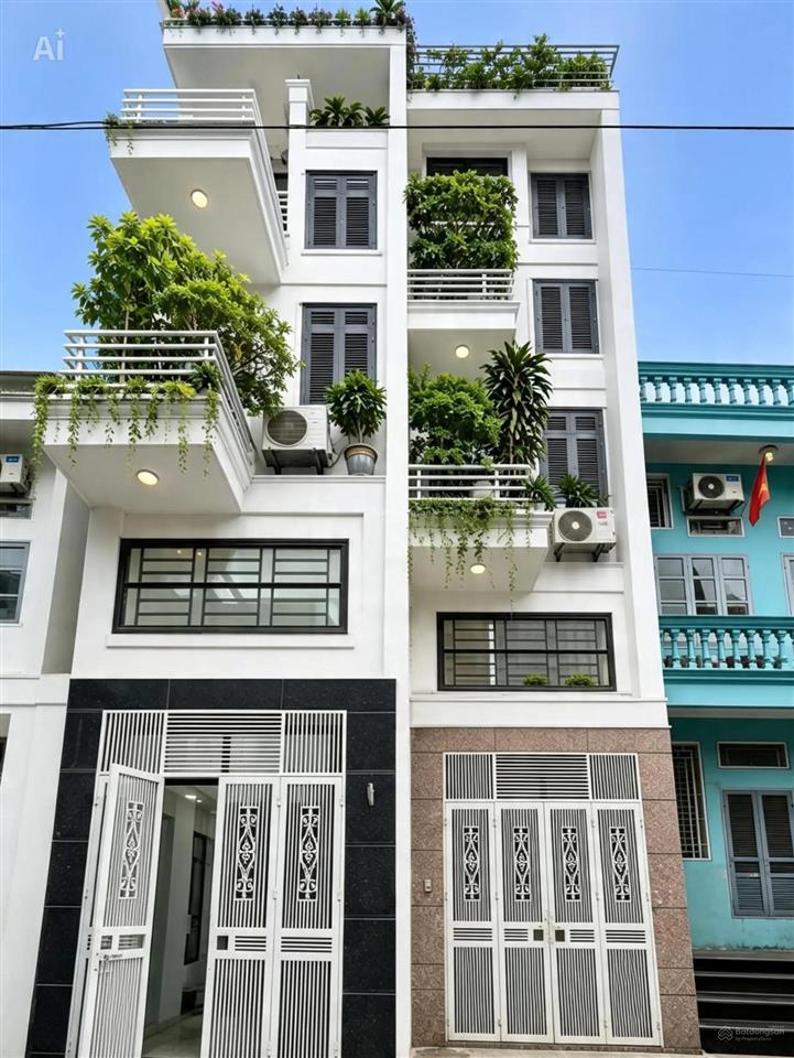 Nhà trung tâm hoàng liệt.ngõ thông rộng, ô tô đỗ cửa, vào nhà. nhà 2 mặt thoáng 5 tầng hợp lý 11,8t