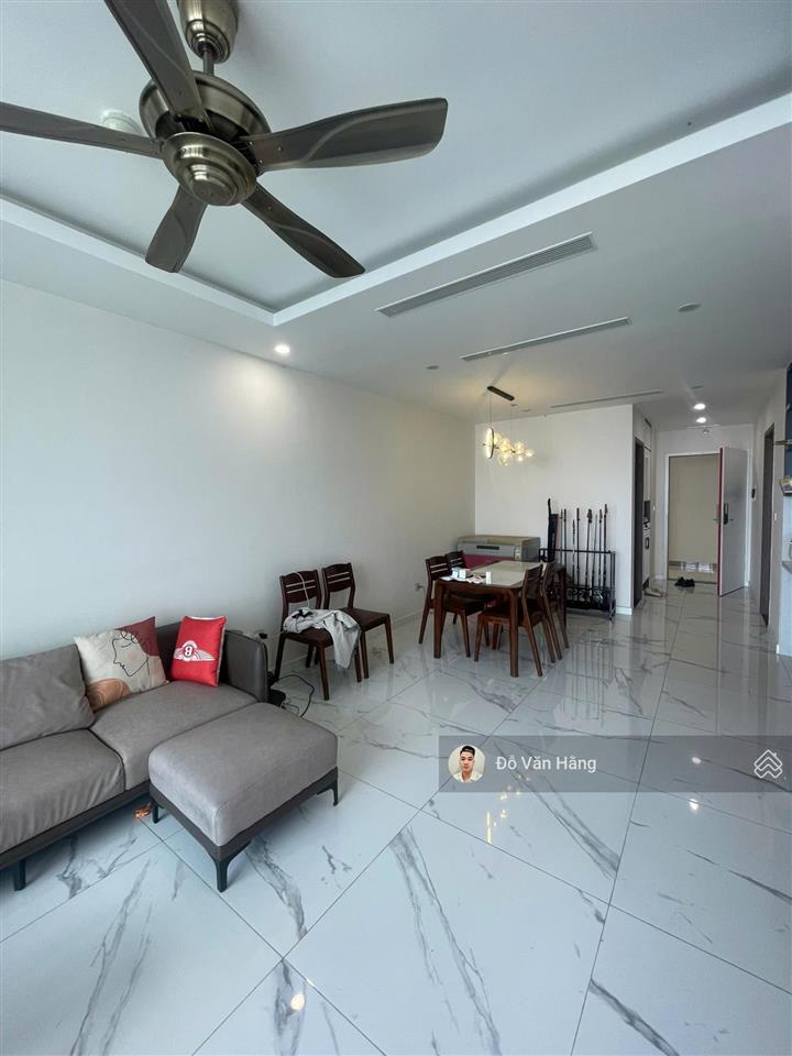 Bán căn 2 ngủ full đồ tầng cao sunshine city 81m2 view sông hồng giá 8,5 tỷ  sổ đỏ sang tên