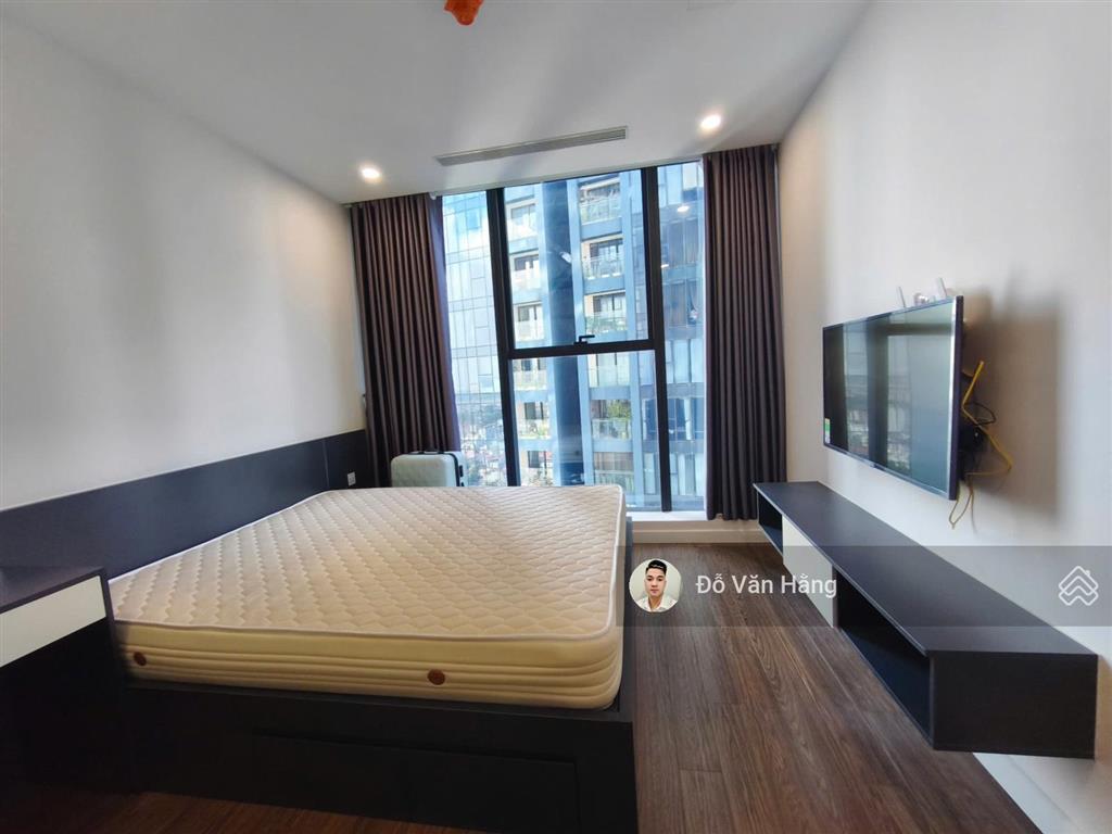 Bán căn góc 3 phòng ngủ full đồ sunshine city 99,5m2. giá 10,5 tỷ sổ đỏ sang tên