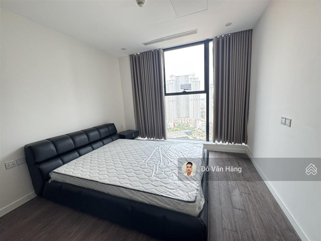 Cho thuê căn 3 ngủ full đồ sunshine city giá 24 triệu/th vào được ngay