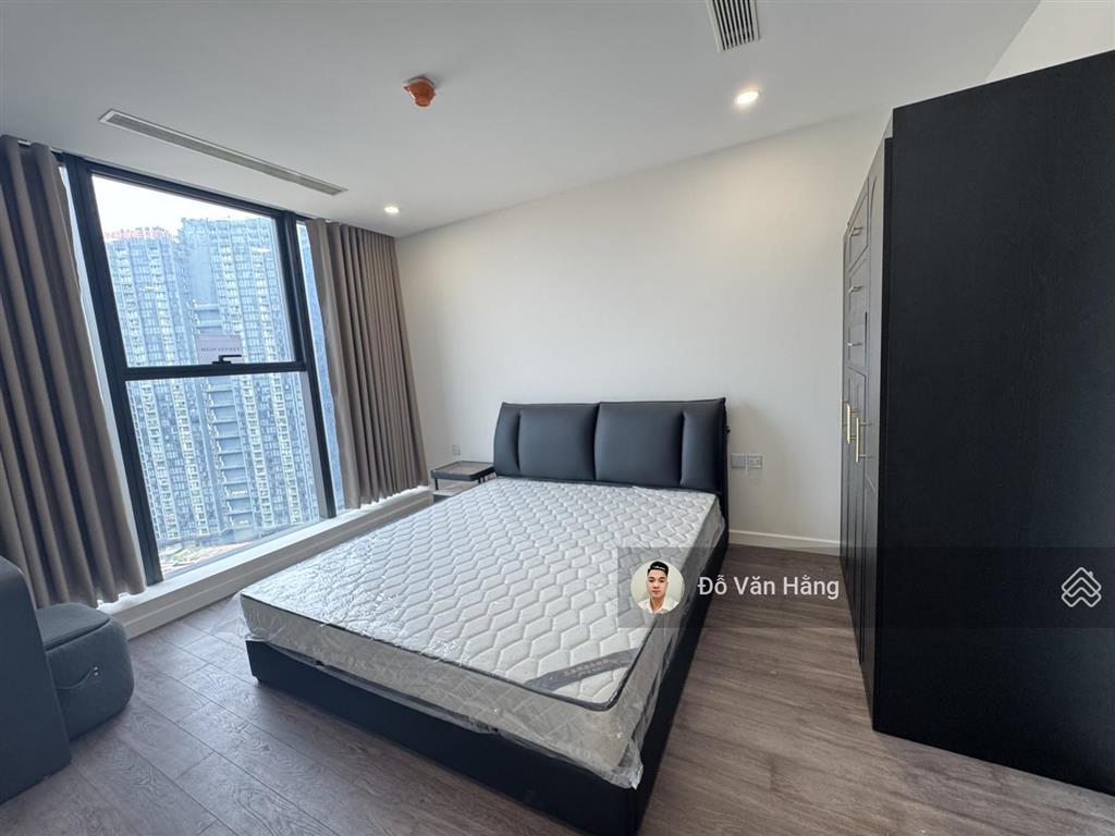 Cho thuê căn 3 ngủ full đồ sunshine city giá 24 triệu/th vào được ngay