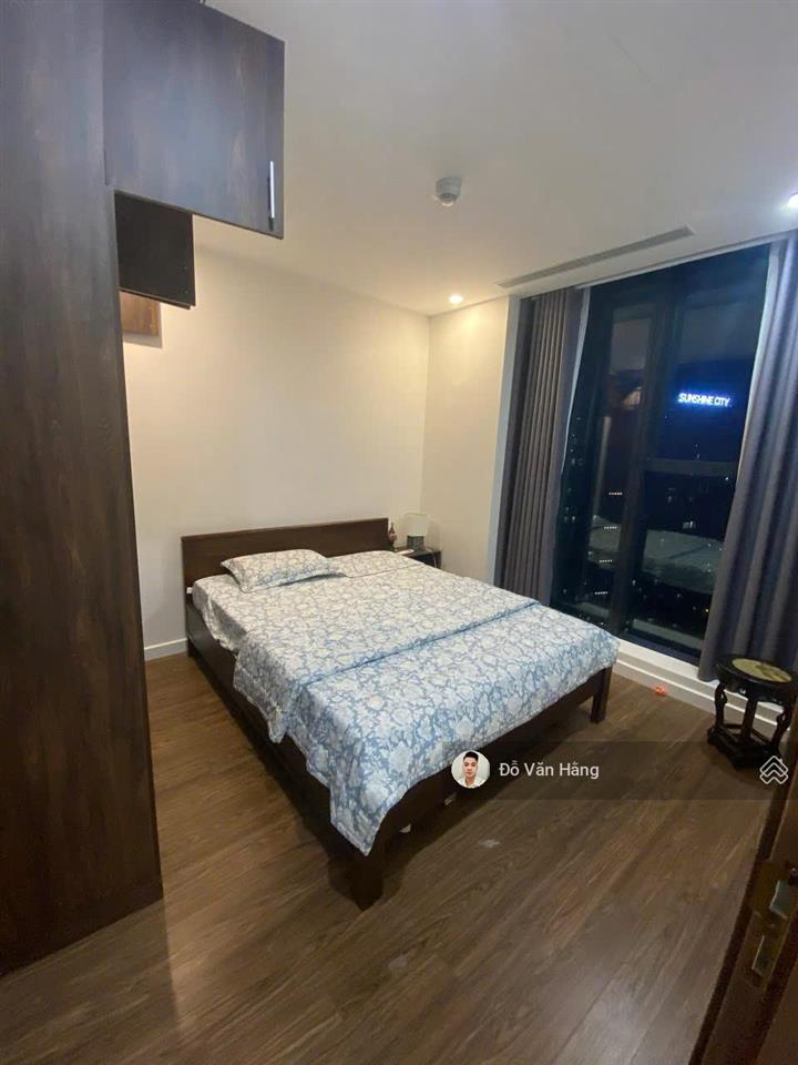 Cho thuê nhanh căn 2 ngủ full nội thất giá 18 triệu sunshine city