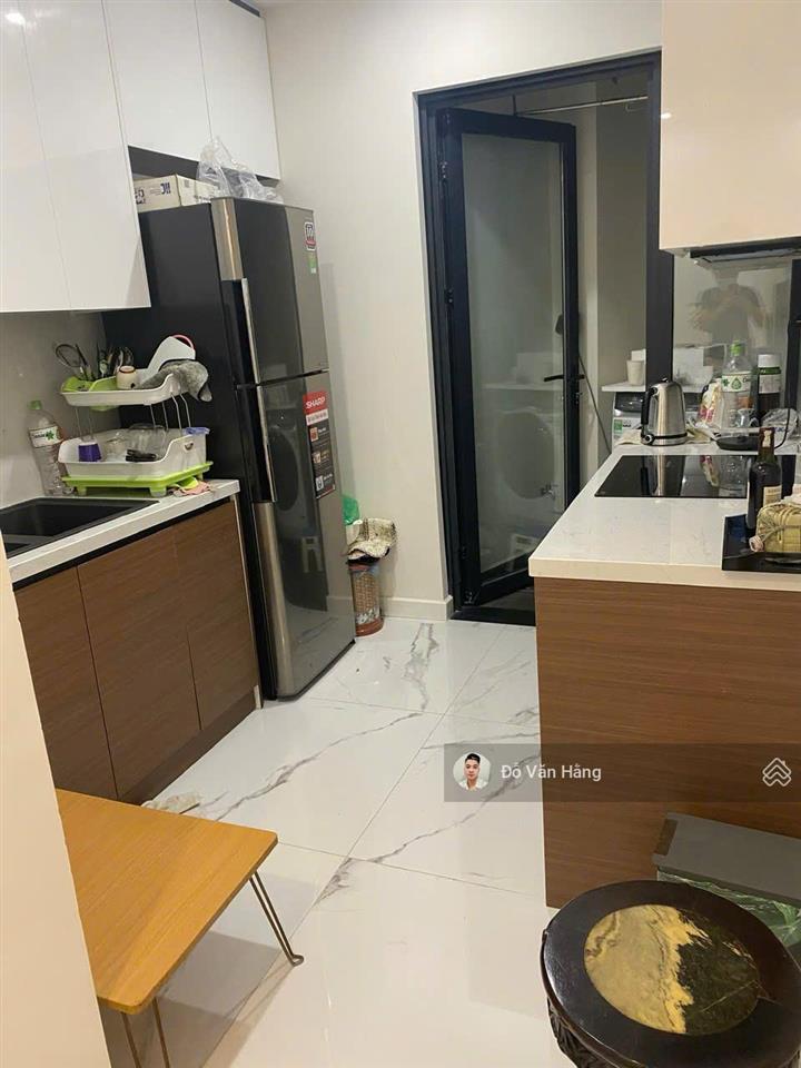 Cho thuê nhanh căn 2 ngủ full nội thất giá 18 triệu sunshine city