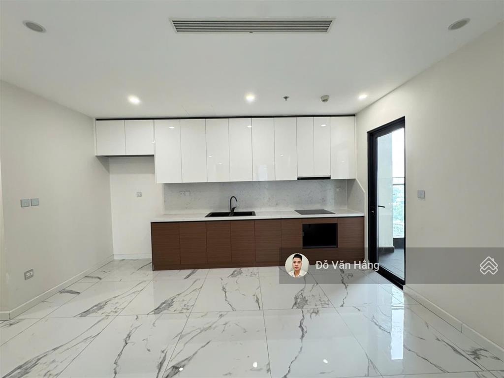 Chính chủ gửi bán căn 3 ngủ 116m2 sunshine city giá 11,2 tỷ bao thuế phí  sổ đỏ sang tên