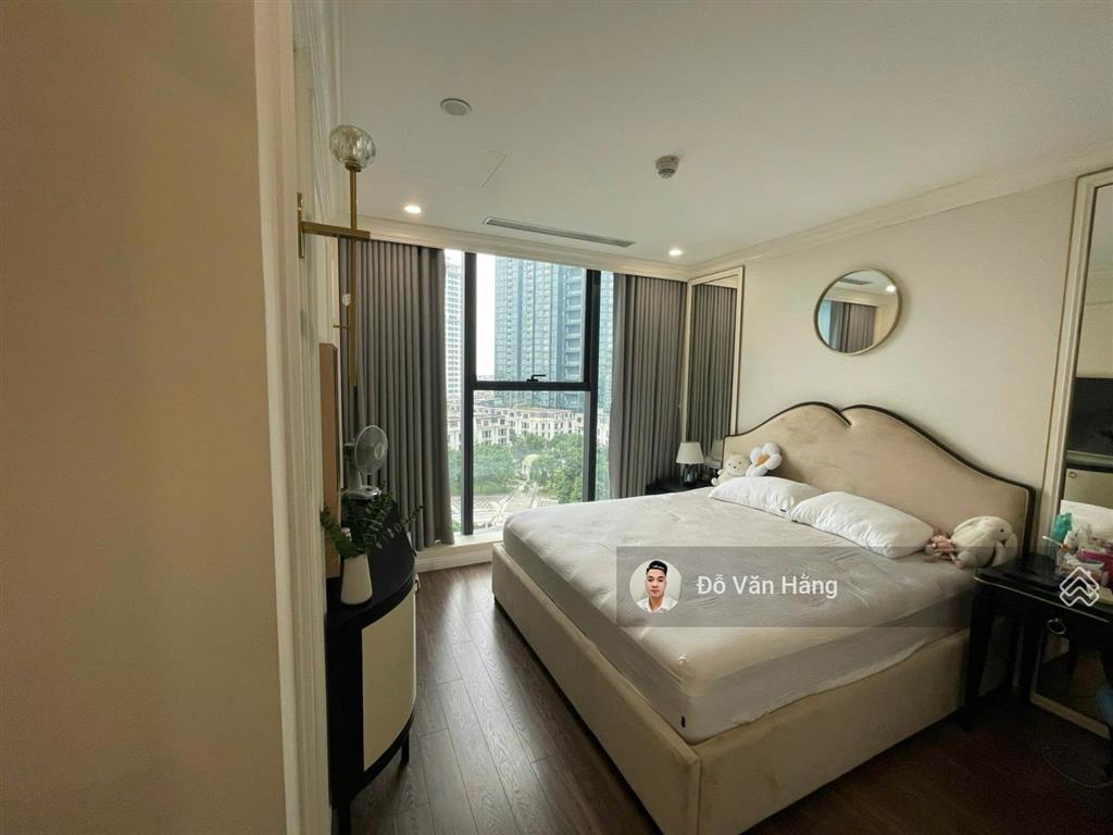 Bán căn 3 ngủ sunshine city full đồ 98m2 giá 10,7 tỷ  sổ đỏ sang tên