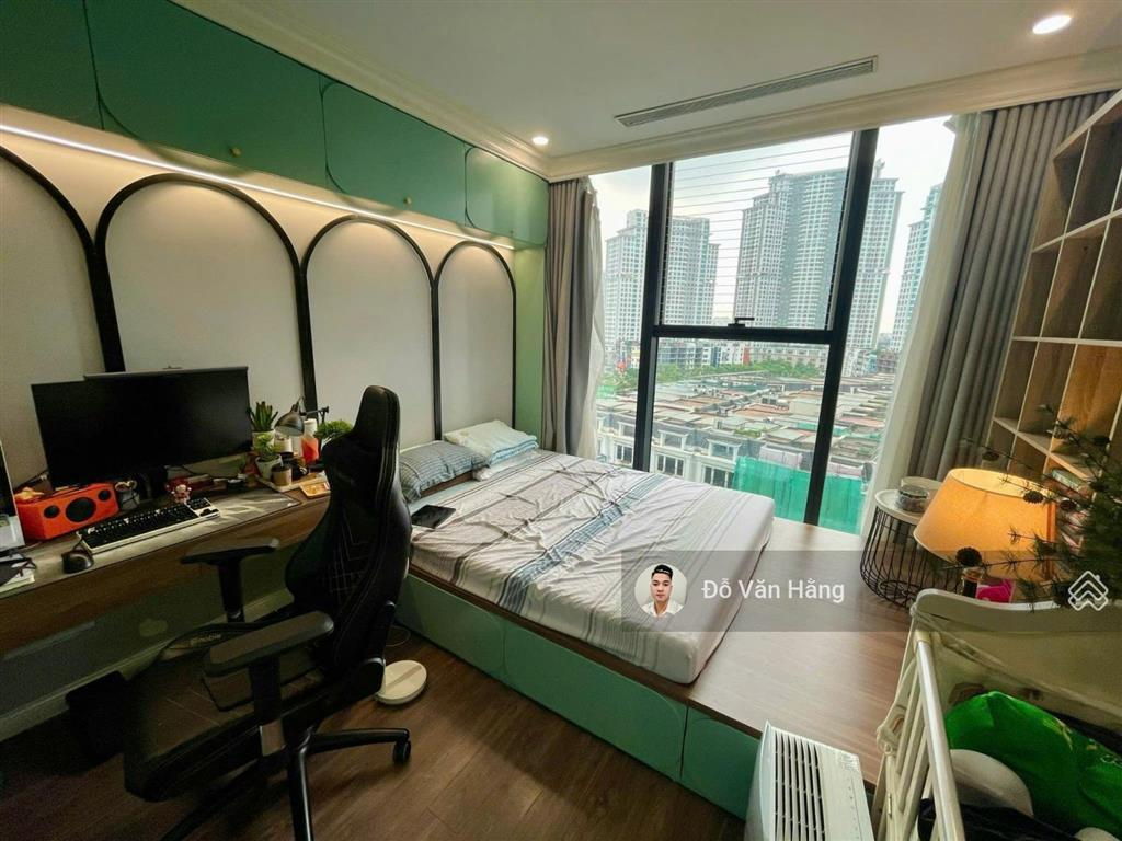 Bán căn 3 ngủ sunshine city full đồ 98m2 giá 10,7 tỷ  sổ đỏ sang tên