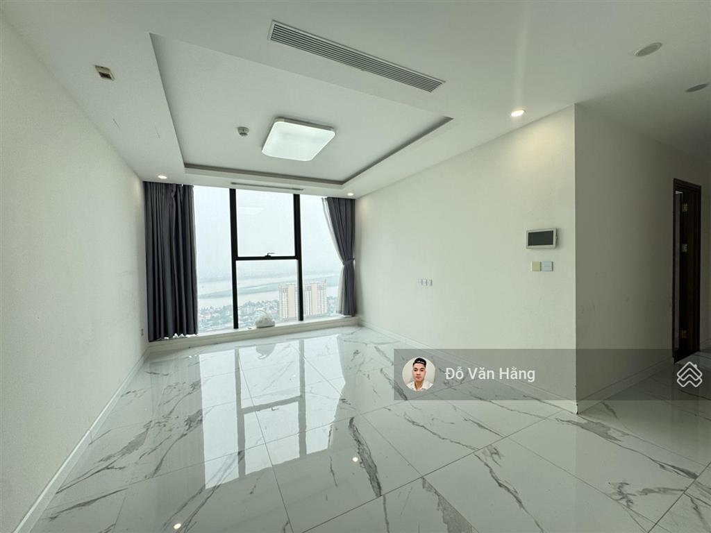 Bán nhanh căn 3 ngủ view sông hồng các phòng đều sáng 105m2 giá 12,4 tỷ  sổ đỏ sang tên