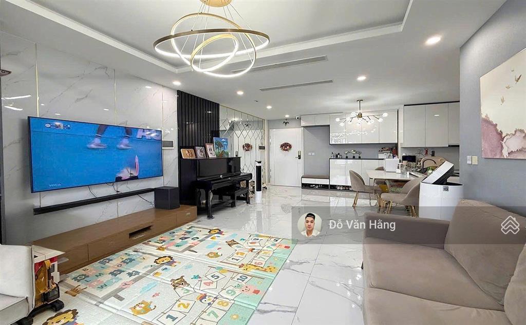 Bán nhanh căn 2 ngủ 88m2 full nội thất sunshine city view sông giá 8,3 tỷ  sổ đỏ sang tên