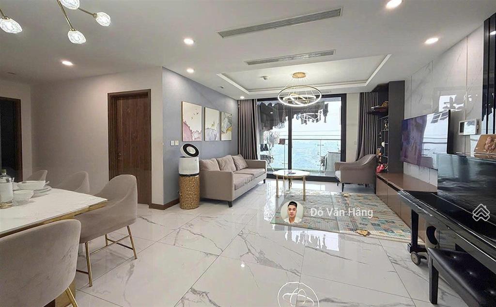 Bán nhanh căn 2 ngủ 88m2 full nội thất sunshine city view sông giá 8,3 tỷ  sổ đỏ sang tên