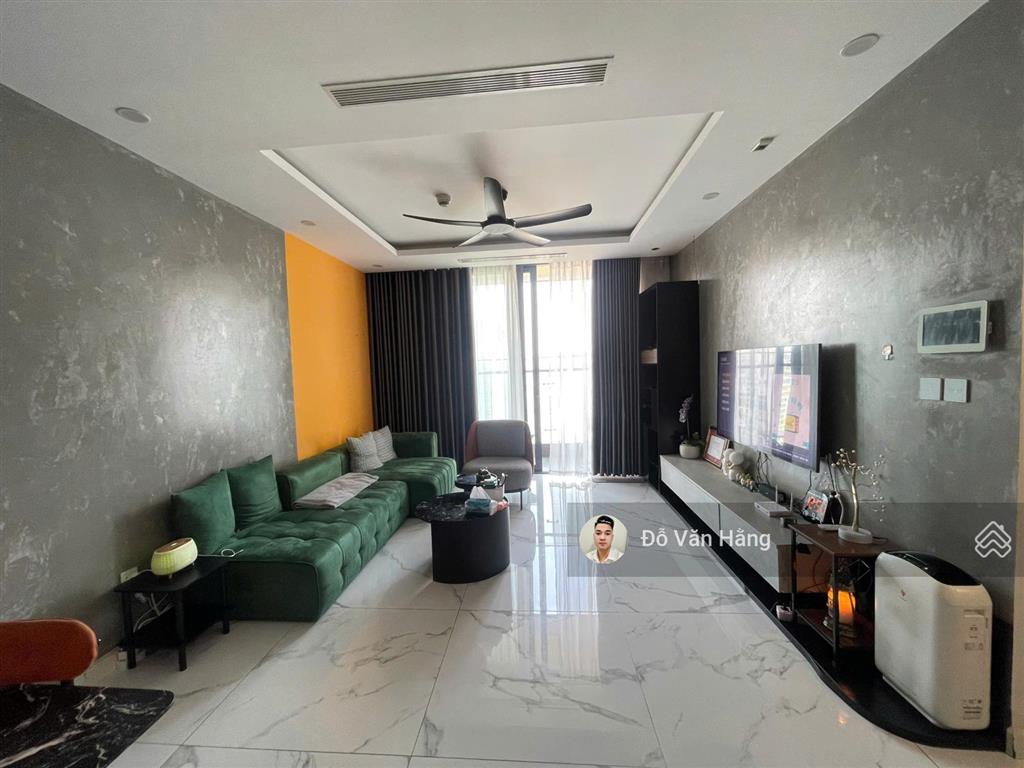 Bán căn 2 ngủ full đồ sunshine city 80m2 view quảng trường giá 8,6 tỷ sổ đỏ sang tên