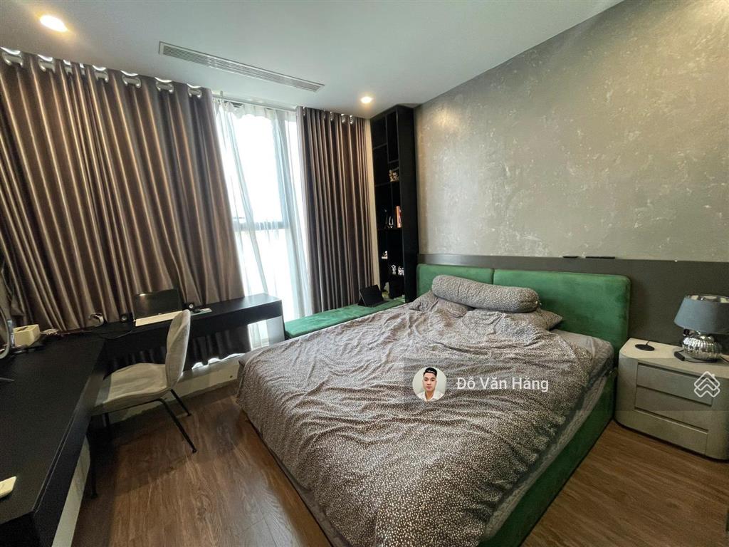 Bán căn 2 ngủ full đồ sunshine city 80m2 view quảng trường giá 8,6 tỷ sổ đỏ sang tên