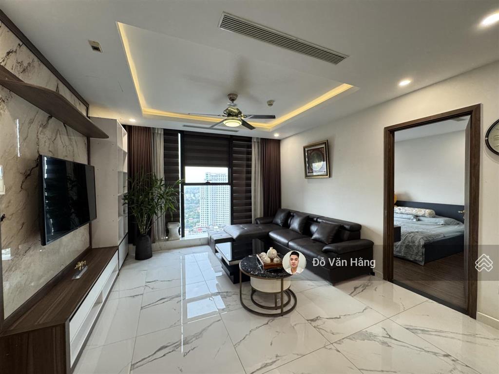 Cho thuê căn 3 ngủ full đồ sunshine city giá 20 triệu vào được ngay