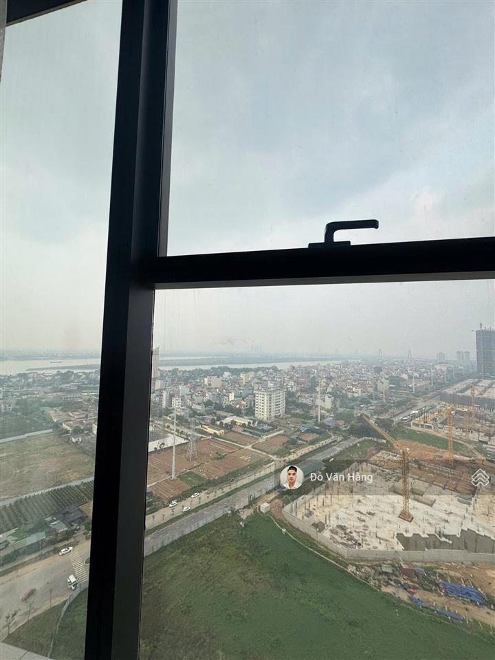 Bán căn góc 3 ngủ 117m² view sông hồng sunshine city tầng cao  sổ đỏ sang tên