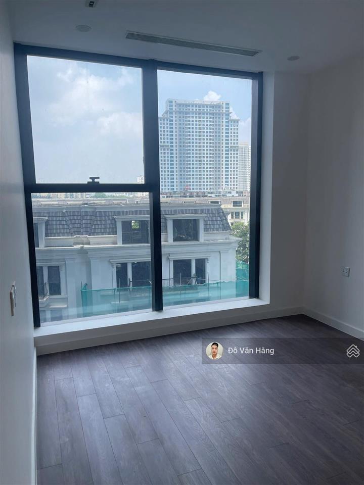 Cho thuê nhanh 2pn + 1 89m2 đồ cơ bản sunshine city giá 15 triệu/ tháng