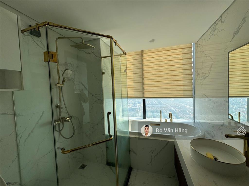 Bán căn góc 3 ngủ full đồ sunshine city 105m2 tầng cao view sông hồng  giá 12.2 tỷ