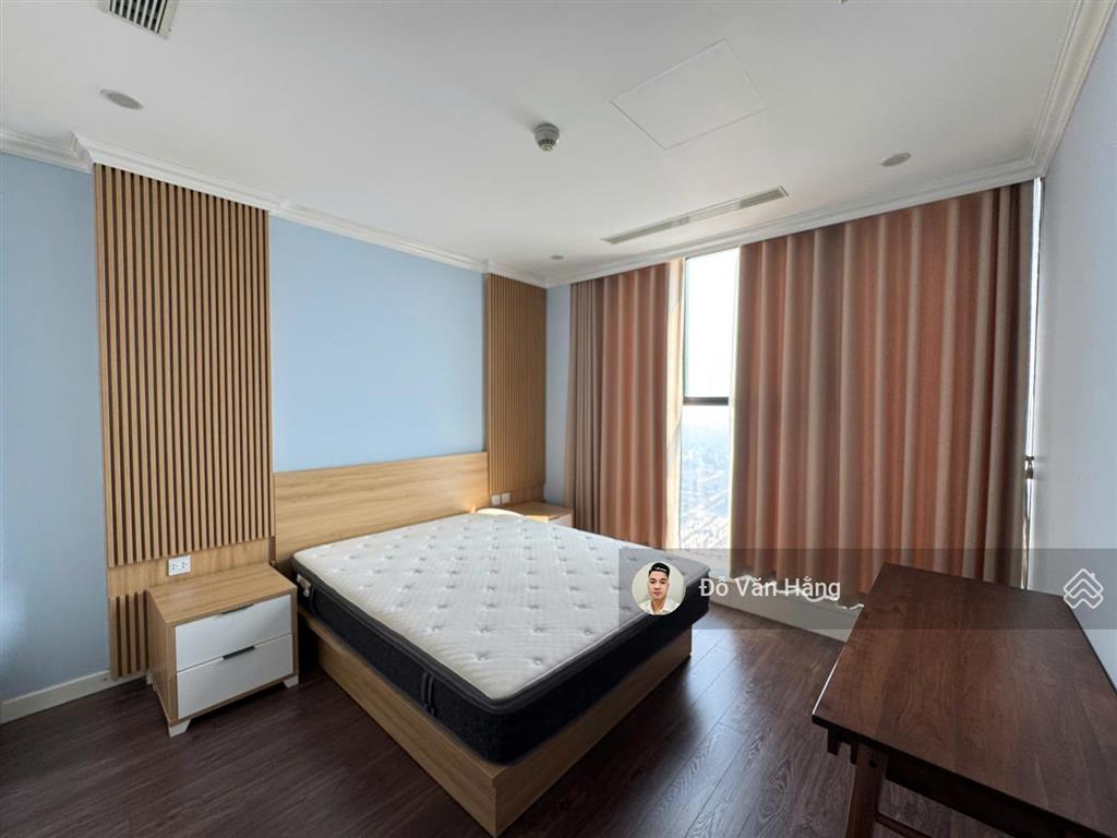 Bán căn góc 3 ngủ full đồ sunshine city 105m2 tầng cao view sông hồng  giá 12.2 tỷ