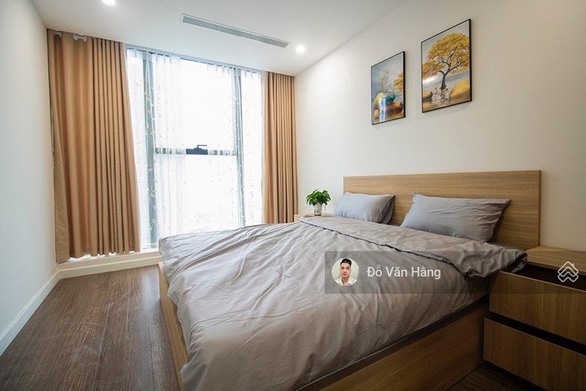 Bán căn góc 3 ngủ full đồ sunshine city 105m2 tầng cao giá 10,8 tỷ  sổ đỏ sang tên