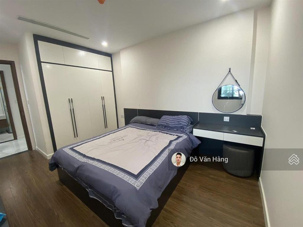 Bán nhanh căn 3 ngủ sunshine city full đồ có ban công phòng khách  giá 10 tỷ sổ đỏ sang tên
