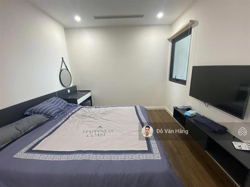 Bán nhanh căn 3 ngủ sunshine city full đồ có ban công phòng khách  giá 10 tỷ sổ đỏ sang tên
