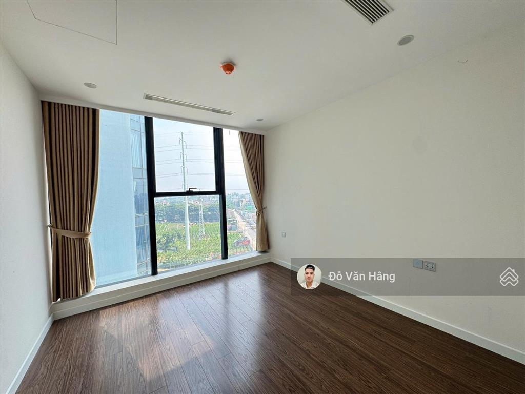 Cho thuê căn 3 ngủ + 1 đa năng sunshine city đồ cơ bản 116m² vào ở ngay