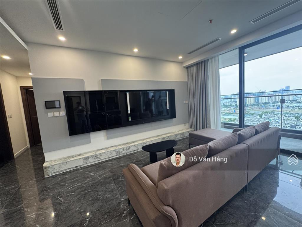 Căn 3 ngủ full đồ sunshine golden river, cho thuê vào được ngay