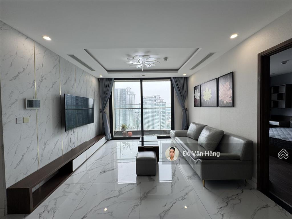 Cho thuê căn hộ 3 ngủ full đồ sunshine city giá 22 triệu, vào được ngay