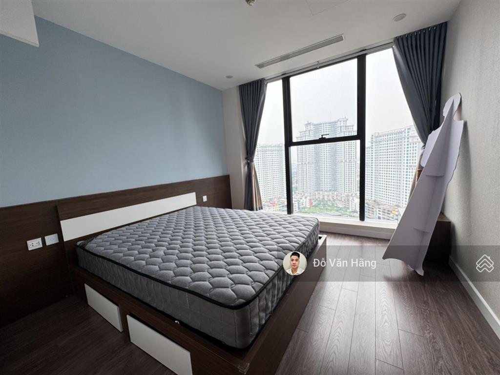 Cho thuê căn hộ 3 ngủ full đồ sunshine city giá 22 triệu, vào được ngay
