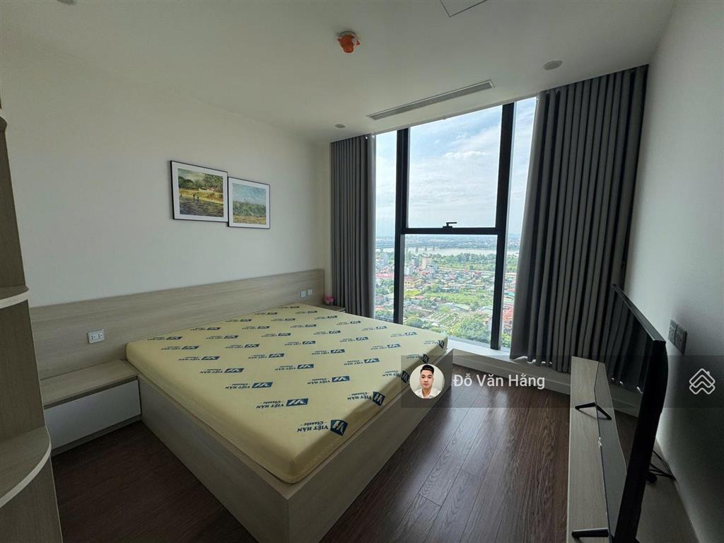 Cho thuê nhanh căn 2 phòng ngủ full đồ sunshine city view sông giá 19 triệu/tháng, vào được ngay