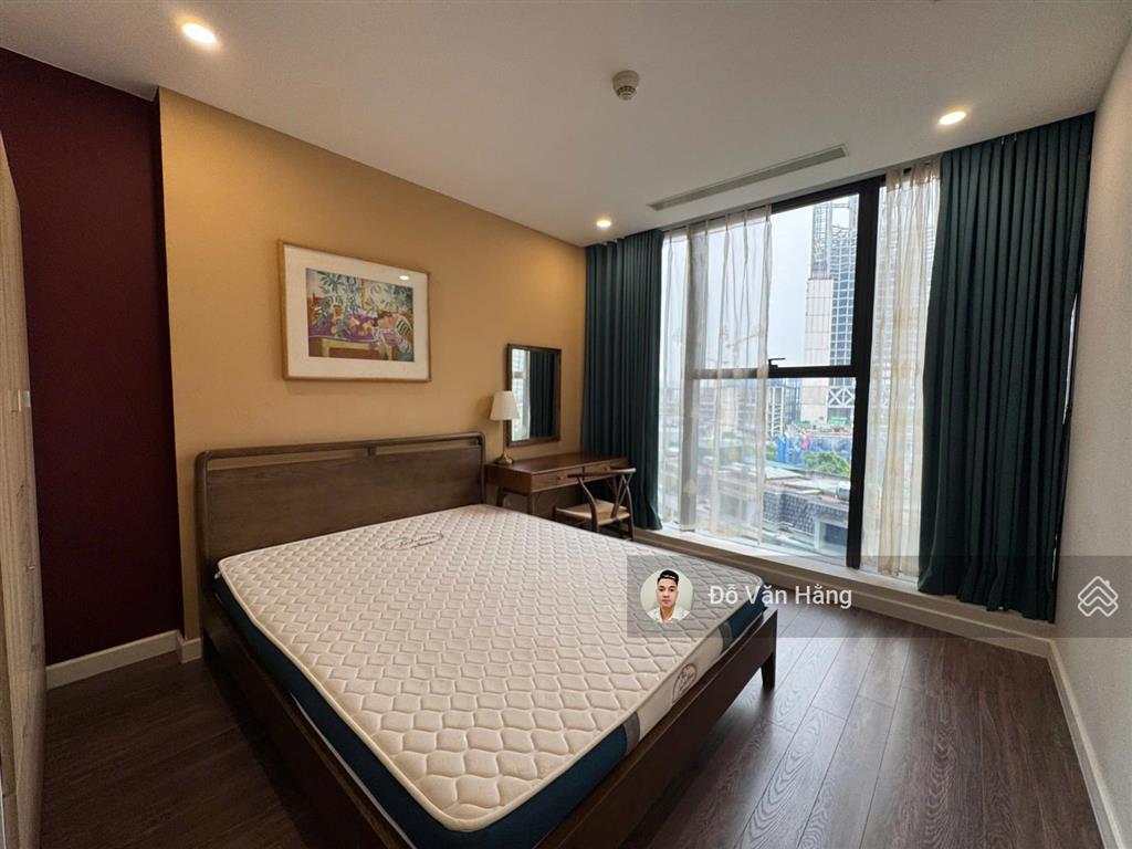 Bán căn 2 ngủ full nội thất sunshine city 88m², giá 9 tỷ sổ đỏ sang tên