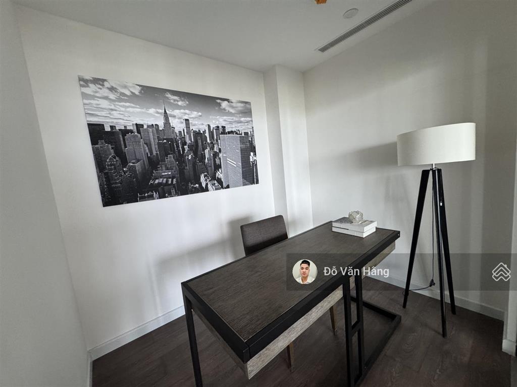 Cho thuê căn 3 ngủ full đồ đẹp 161m² view sông hồng  giá 45 triệu vào được ngay