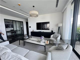 Cho thuê căn 3 ngủ full đồ đẹp 161m² view sông hồng  giá 45 triệu vào được ngay