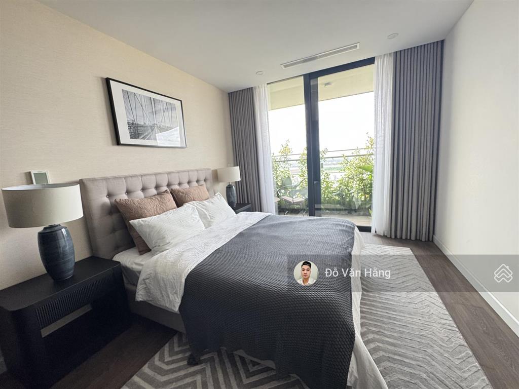 Cho thuê căn 3 ngủ full đồ đẹp 161m² view sông hồng  giá 45 triệu vào được ngay