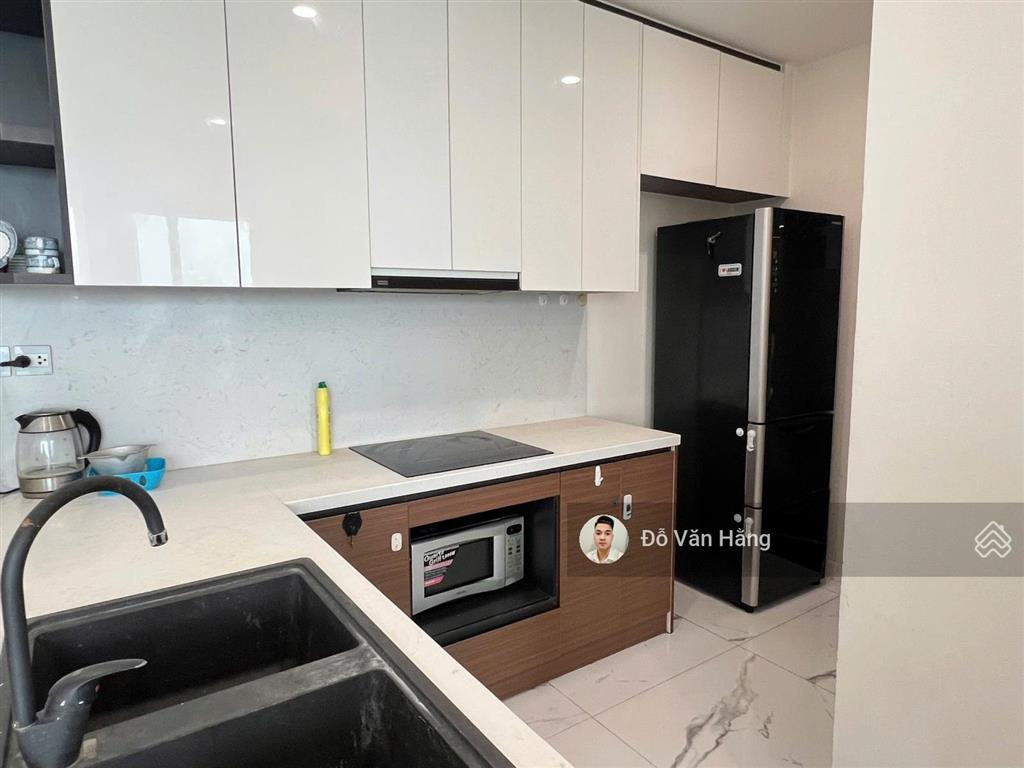 Cho thuê nhanh căn 2 ngủ full đồ 86m² view sông hồng giá 20 triệu/tháng  vào được ngay