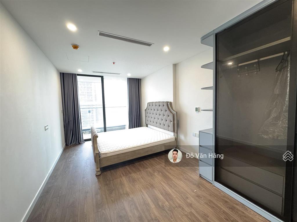 Căn 3 ngủ sunshine golden river cho thuê cơ bản giá 30 triệu/tháng vào được ngay