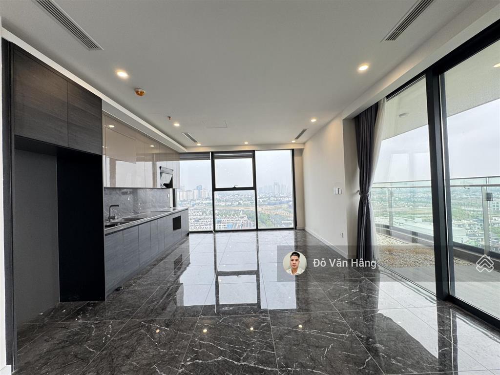 Căn 3 ngủ sunshine golden river cho thuê cơ bản giá 30 triệu/tháng vào được ngay
